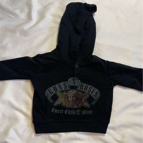 Kids Guns N Roses size 0-3 months  black hoodie - Picture 2 of 6